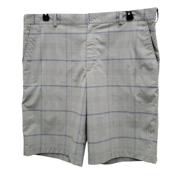 NikeGolf Nike Golf Men Big & Tall Light Gray Blue Plaid 12" Flat Front Short 40 - Picture 1 of 8